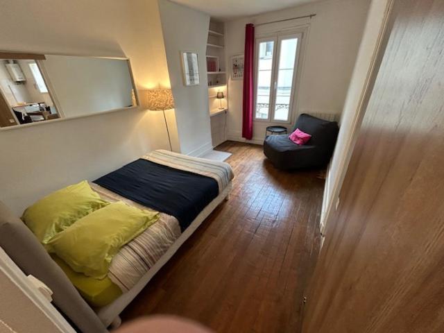 Paris Sacre Coeur Montmartre Et Tour Eiffel, 8 People, Apartment ภายนอก รูปภาพ