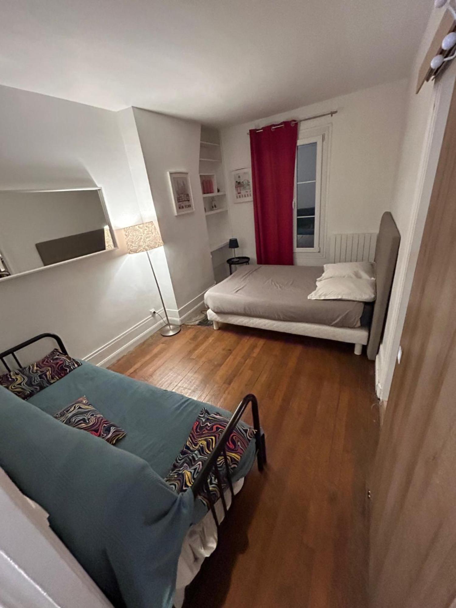 Paris Sacre Coeur Montmartre Et Tour Eiffel, 8 People, Apartment ภายนอก รูปภาพ